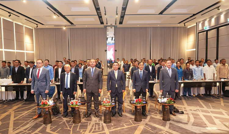 /2026/03/sustainable-food-agriculture-conference-held-to-boost-low-carbon-rice-production-52000-630072.htm